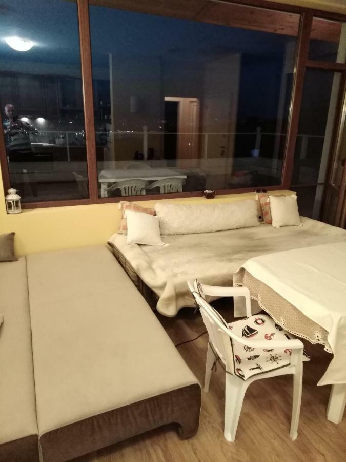 Apartament Zaliva Varna Bilik gambar